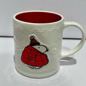NEW Peanuts Snoopy Ceramic Coffee Mug (Winter Snoopy in Puff Jacket)